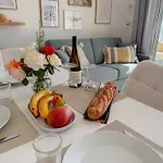 Hespera, élégant Classé 3 étoiles, Vue Mer, Accès Direct, Parking Privé *